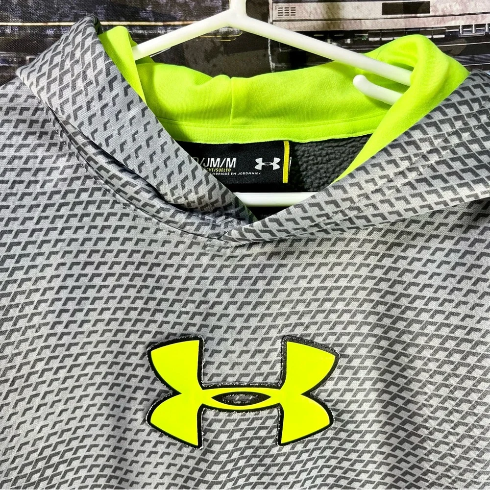 Under Armour Cold Gear Hoodie Long Sleeve - Youth Size Medium